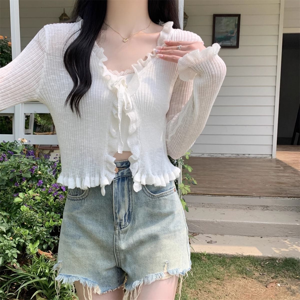 https://fulmo-img-server.com/girlishia/ae37e41e-fd34-4bf1-8981-339b5652f328.jpg