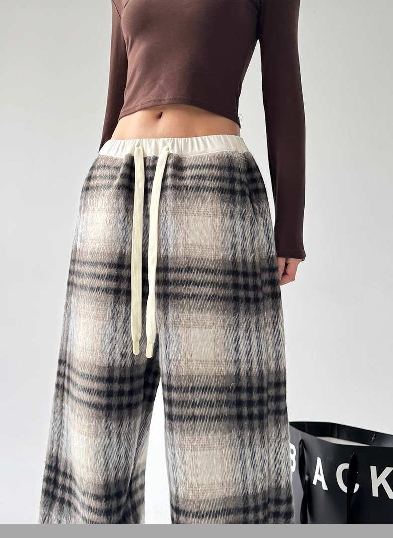 大人かわいい服 あったかチェック柄イージーパンツ