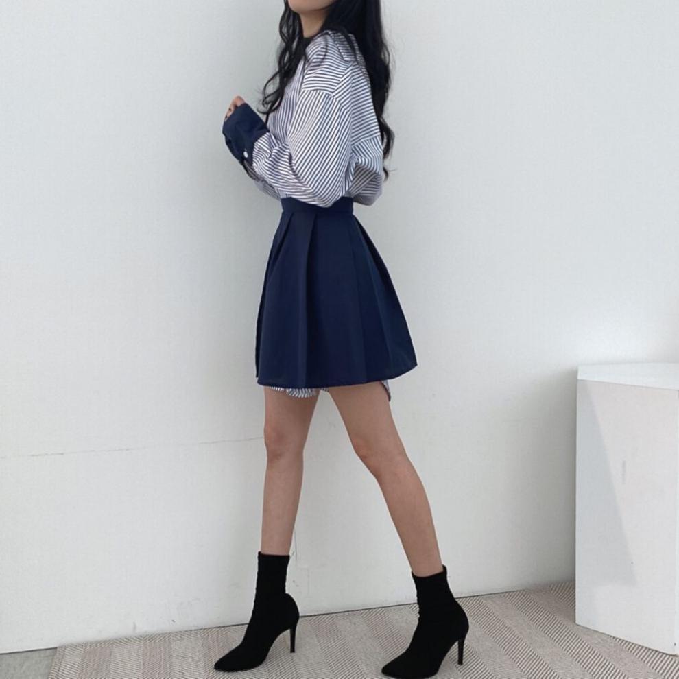 大人かわいい服 配色ストライプ柄シャツワンピース