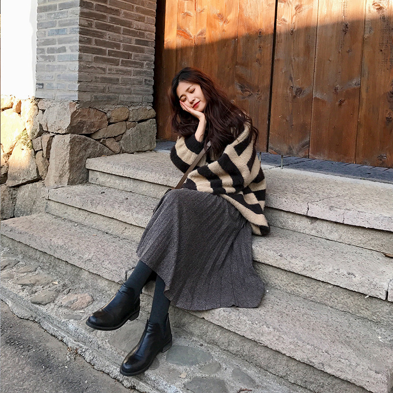 https://fulmo-img-server.com/girlishia/b5cb5eb9-1cc7-45e1-8c8f-f6e7e808f5db.jpg