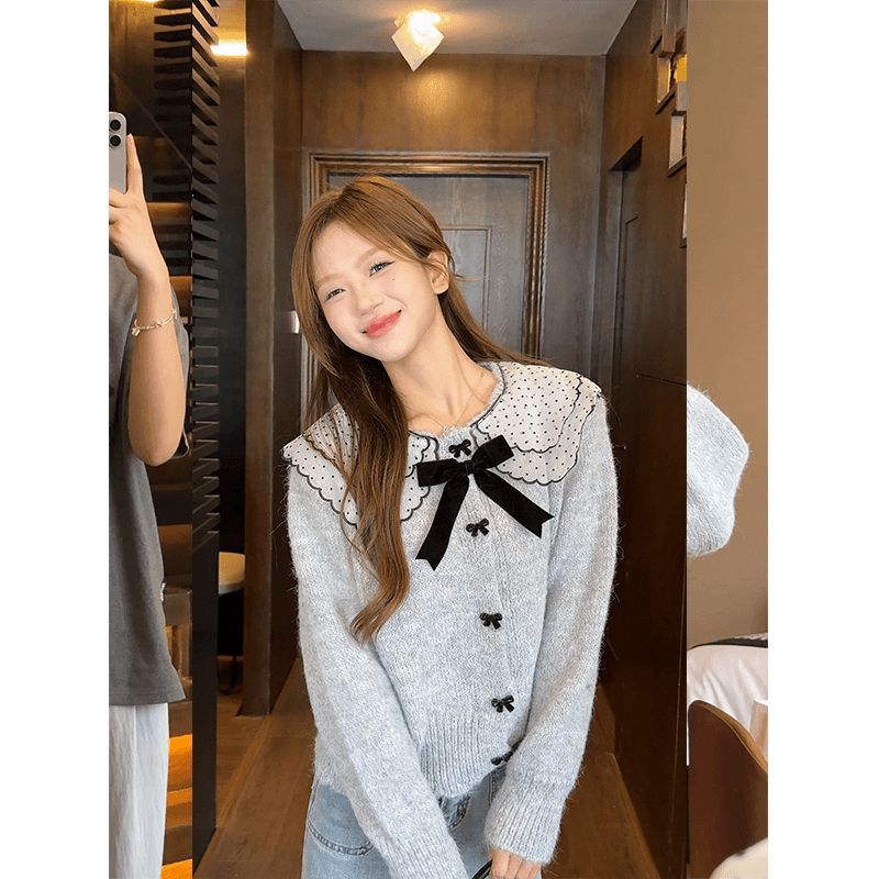 大人かわいい服 スカラップ襟リボンニットセーター