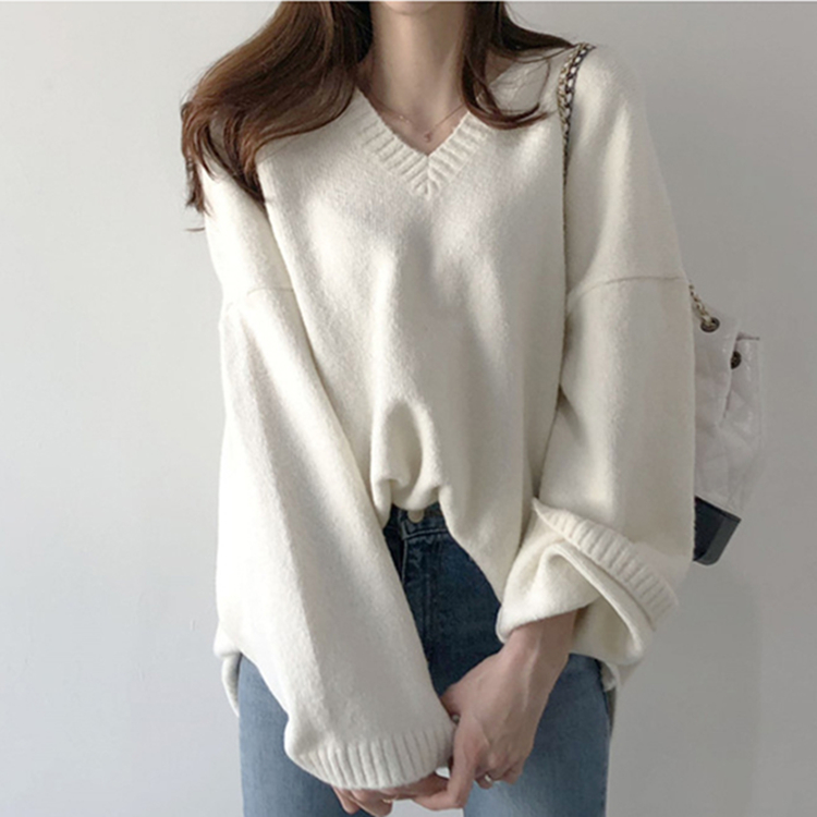 大人かわいい服 ゆったりブイネックニットプルオーバー