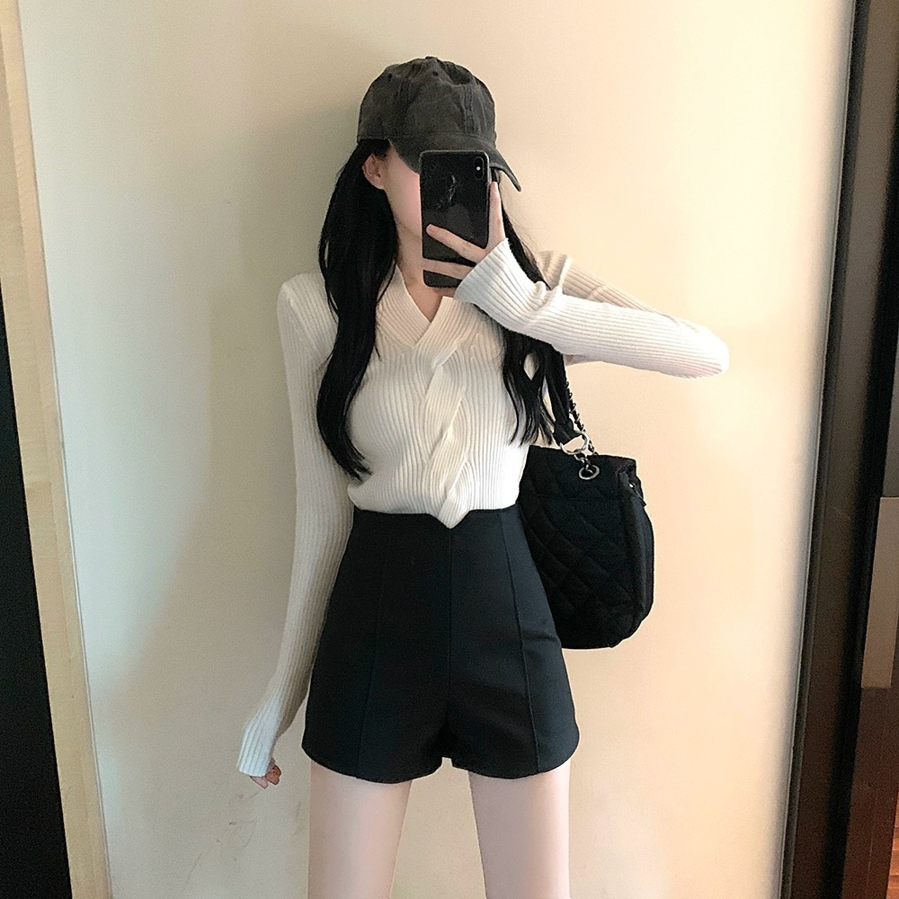 大人かわいい服 起毛素材のハイウエストショートパンツ