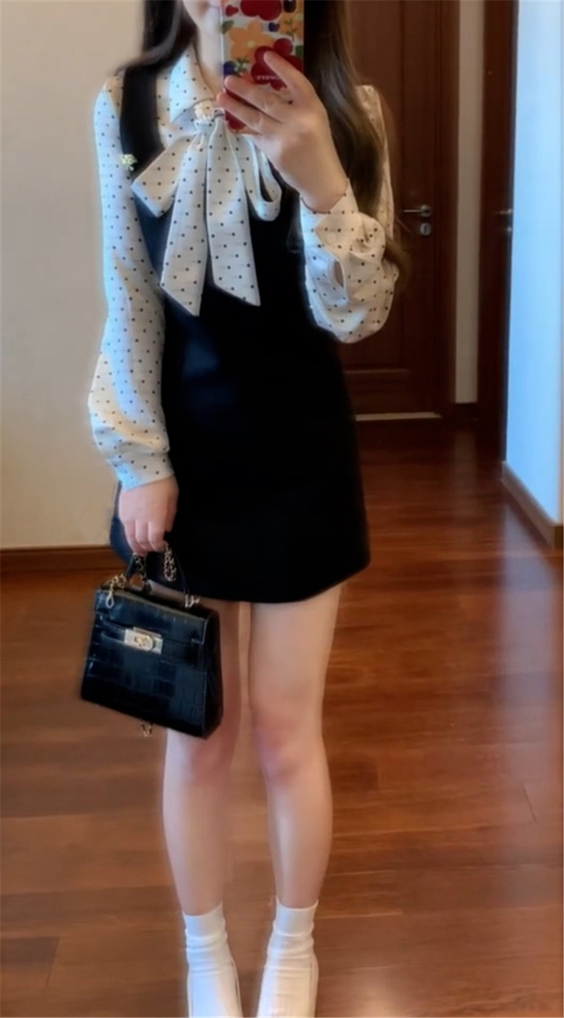 大人かわいい服 ドット柄ブラウス重ね着風リボンワンピース