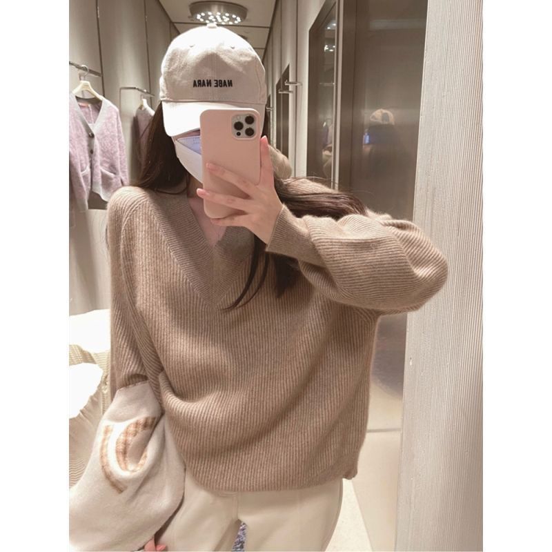 大人かわいい服 ゆったりリブ編みニットプルオーバー