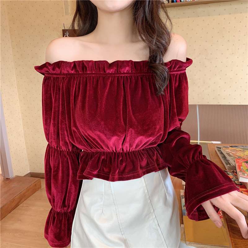 大人かわいい服 フリルオフショルダーブラウス