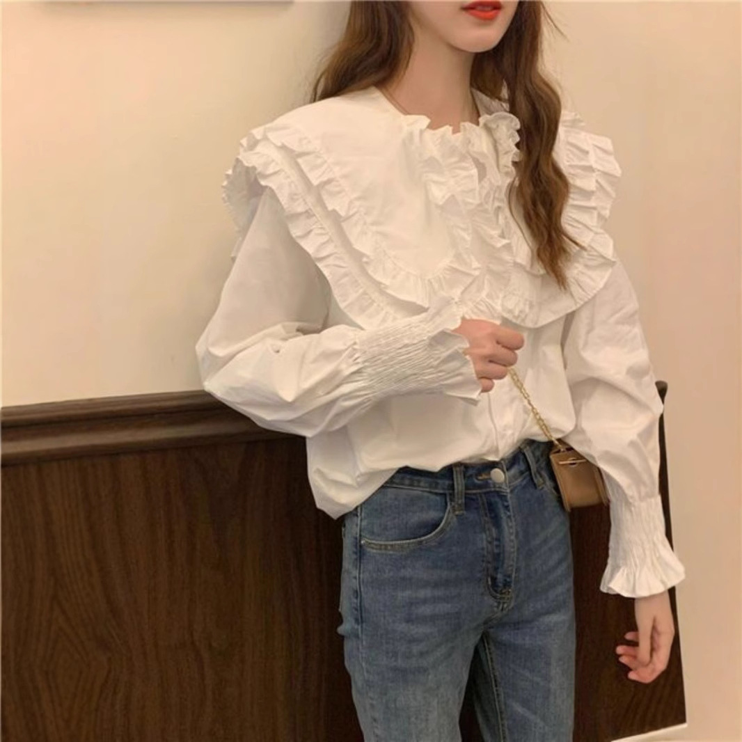 大人かわいい服 ビッグフリル襟シャーリング袖ブラウス