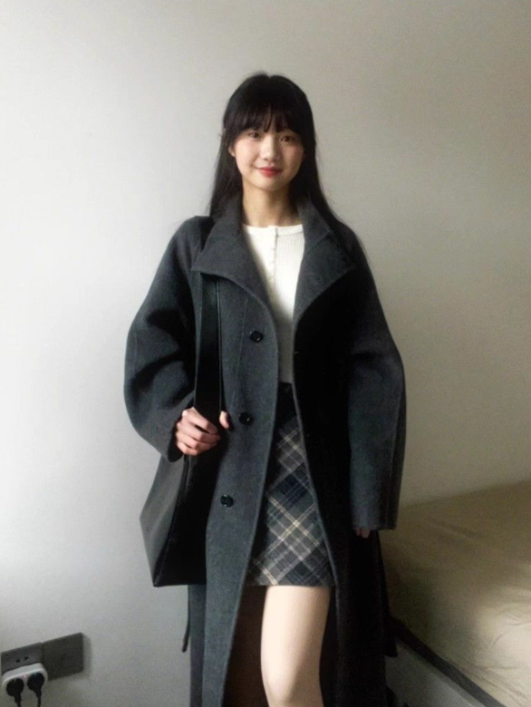 大人かわいい服 秋冬新作ベルト付ロングコート ゆったりシルエット