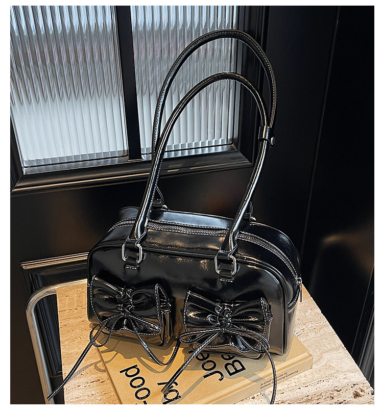 大人かわいい服 りぼん飾り付きボストン型ハンドバッグ