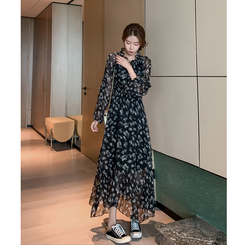 大人かわいい服 小花柄シフォンティアード長袖ロング丈ワンピース