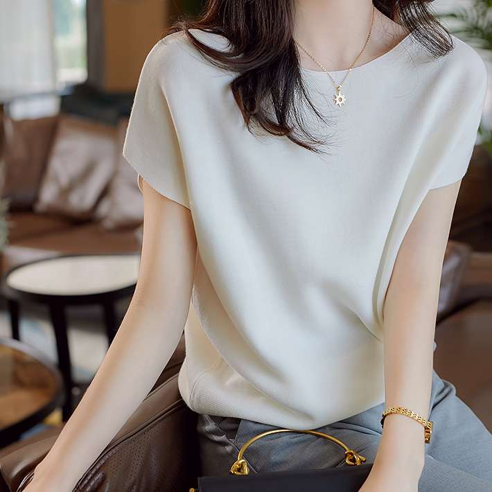 https://fulmo-img-server.com/girlishia/d397c9b7983e44bead6c31d9c99ff5aa.jepg