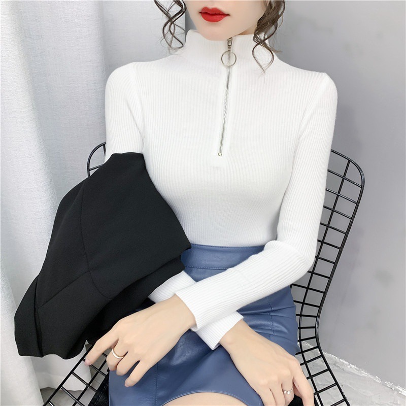 大人かわいい服 リング付きジップハイネックリブニットトップス