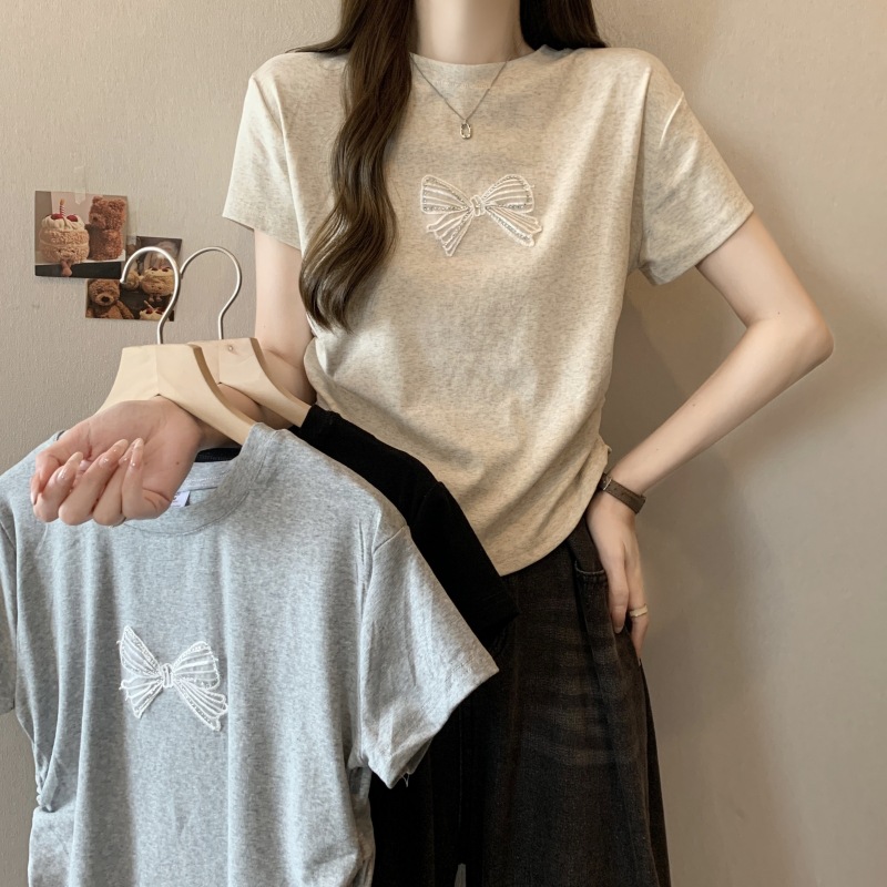https://fulmo-img-server.com/girlishia/e747d466-4c77-445a-afc9-6d8cbd017fc4.jpg
