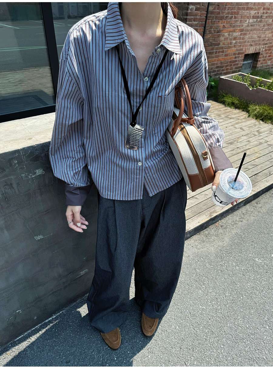 大人かわいい服 ストライプ柄オーバーサイズシャツ