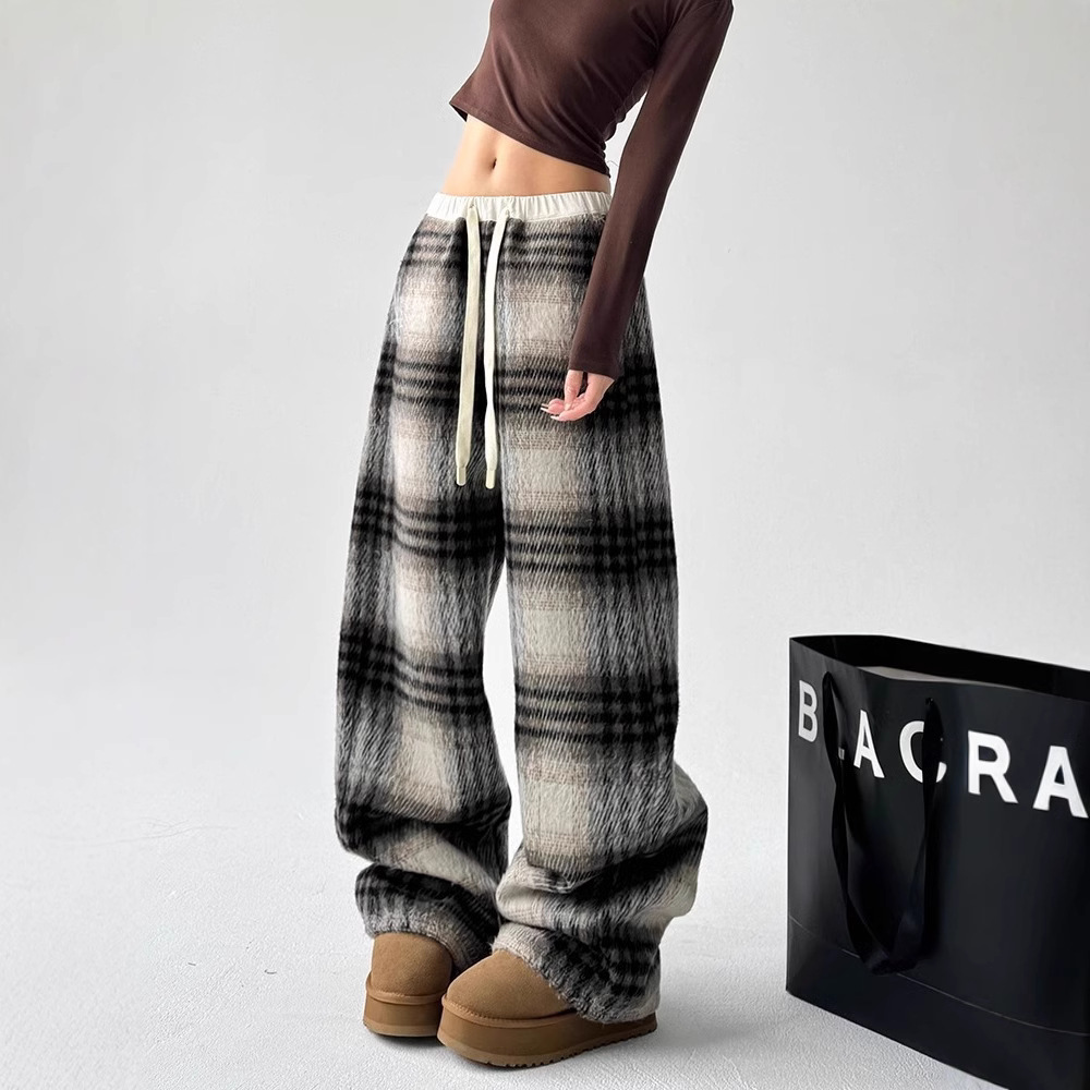 大人かわいい服 あったかチェック柄イージーパンツ