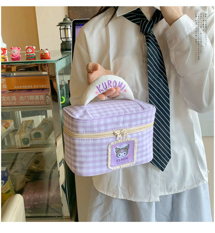 https://fulmo-img-server.com/glamcase/04c4e529-a68e-4d76-b4a2-17cc2b976fa7.jpg
