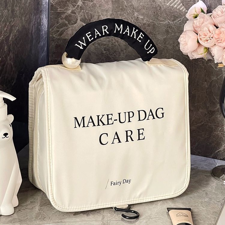 https://fulmo-img-server.com/glamcase/070cbc32-08c2-406a-bf80-497eaedea603.jpg