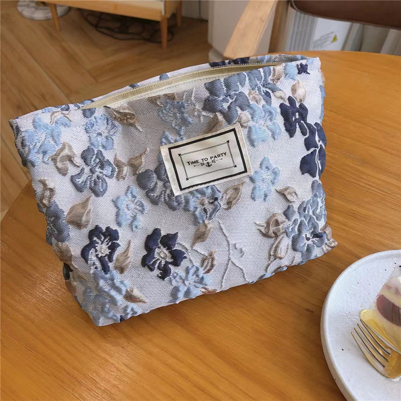 https://fulmo-img-server.com/glamcase/0c988ecf-0ca6-4773-bf76-798216bb9ad5.jpg