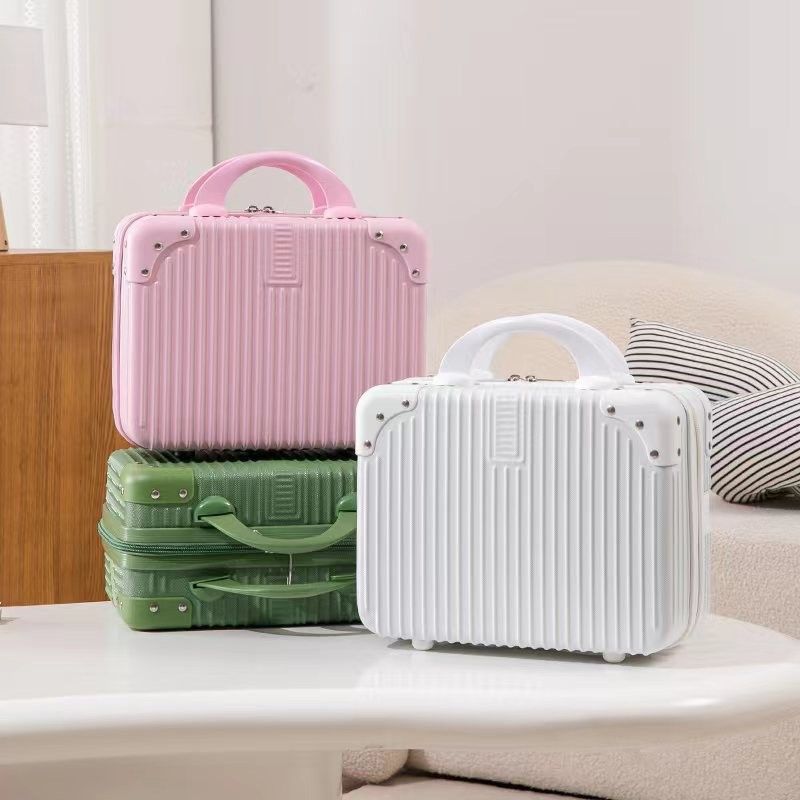 https://fulmo-img-server.com/glamcase/0feefcf1-d224-4eb8-9e6c-fd59b42df7f5.jpg