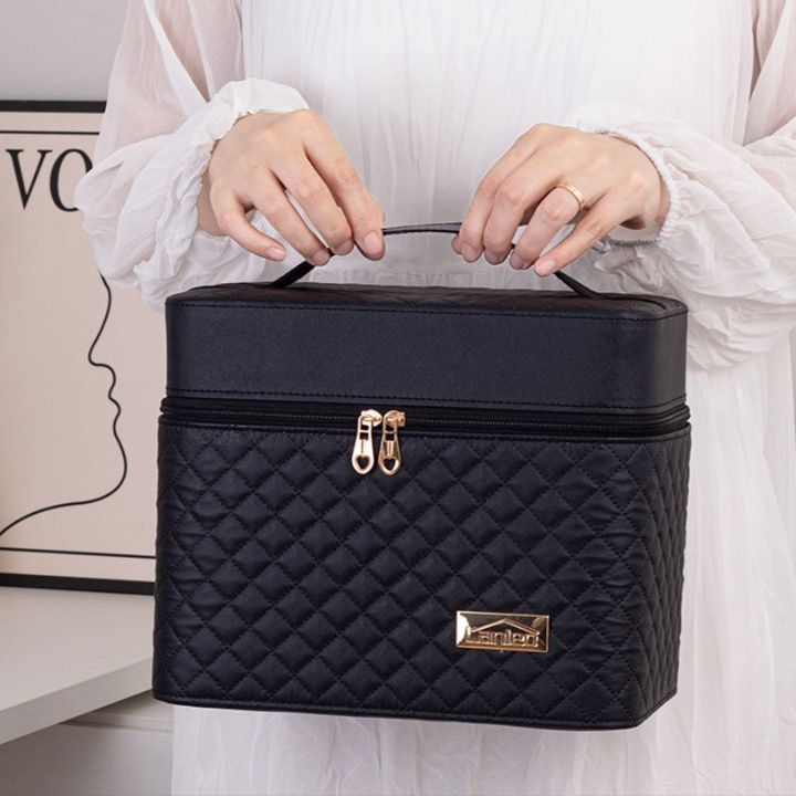 メイクボックス 黒色 四段式キルティング大容量収納化粧品ケース鏡付き