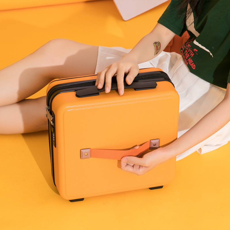 https://fulmo-img-server.com/glamcase/48253566-c234-4658-b958-a960033c4a5e.jpg