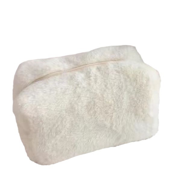 https://fulmo-img-server.com/glamcase/4abc4d09-c672-4f06-96f7-83ba6635e4f3.jpg