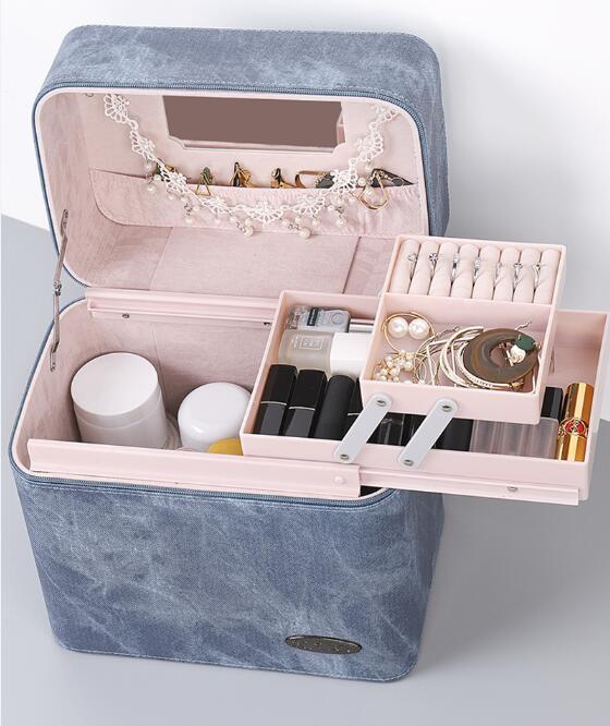 大容量メイクボックス 黒 化粧ポーチ 持ち運び便利