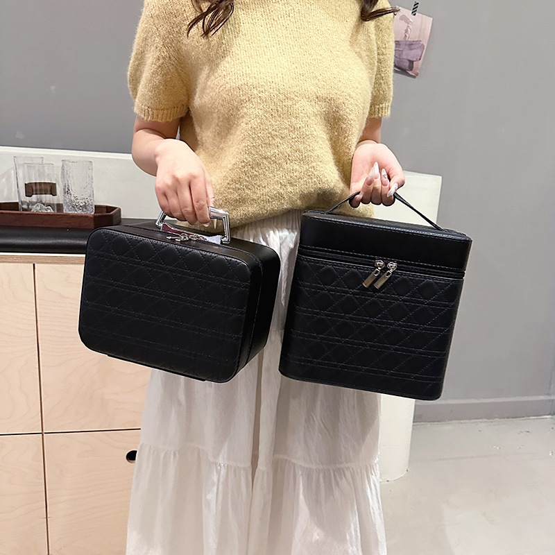 https://fulmo-img-server.com/glamcase/5a634833-4d52-4d4c-a398-2b3e712f5d18.jpg