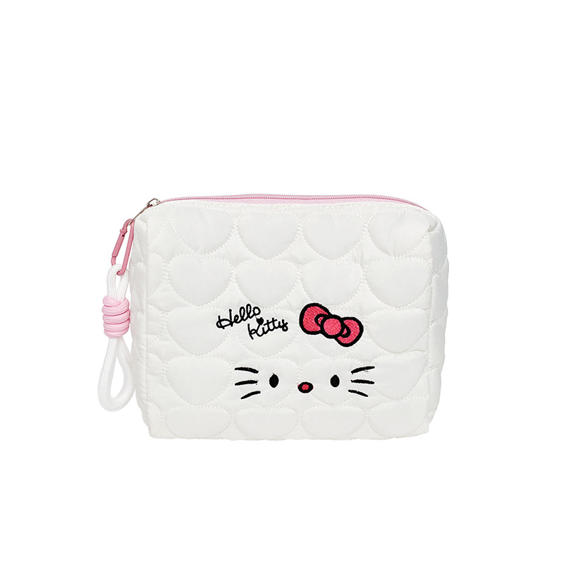 https://fulmo-img-server.com/glamcase/5d954c31-ce60-438d-8840-861c448fcc8e.jpg