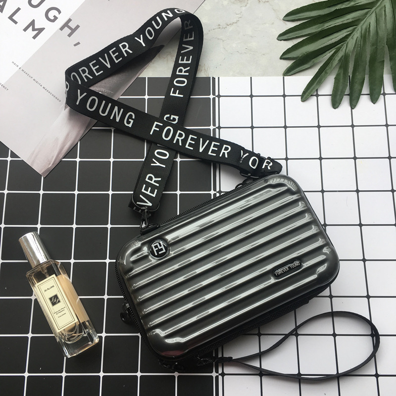 https://fulmo-img-server.com/glamcase/5fbab645-dbaa-4ca7-89ef-f3233387689e.jpg