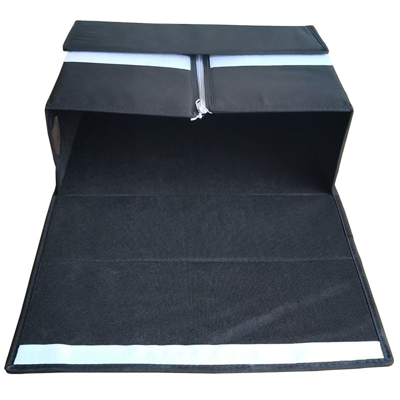 https://fulmo-img-server.com/glamcase/664b575a-5f8c-40cc-a3b3-cd416fe517f3.jpg