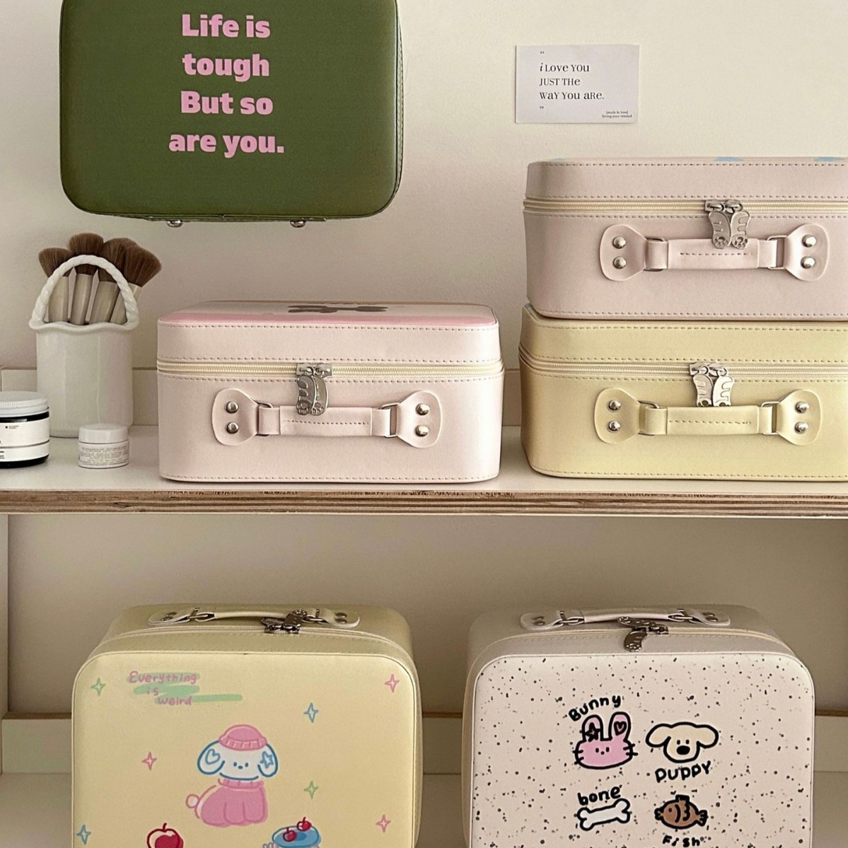 https://fulmo-img-server.com/glamcase/b439b877-6aa9-4557-8875-c79aceaa3f53.jpg