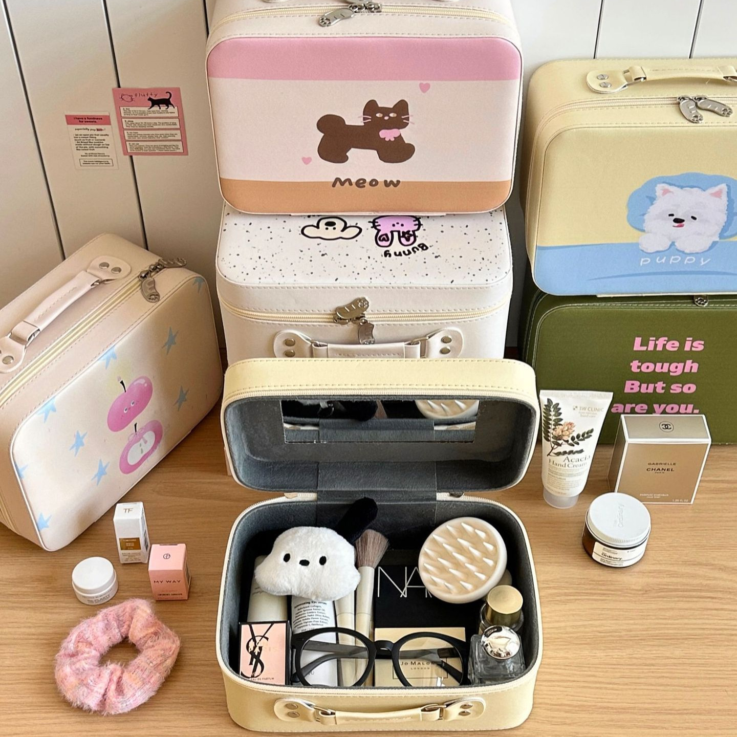 https://fulmo-img-server.com/glamcase/b96b63a4-52f3-4886-9939-76c1496f0f7d.jpg