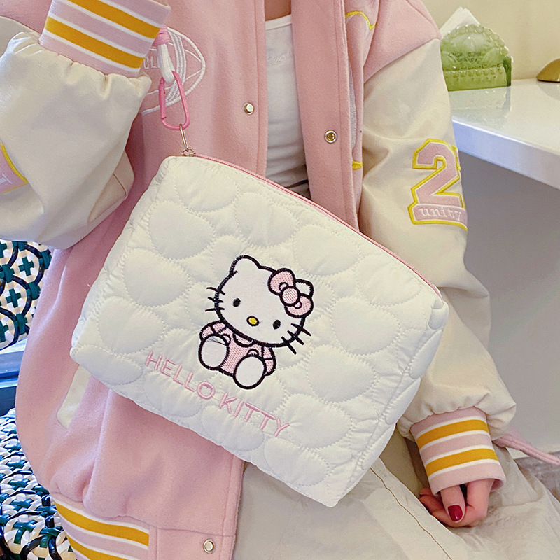 https://fulmo-img-server.com/glamcase/cfc0bf96-980b-4118-816e-aaa11767959d.jpg