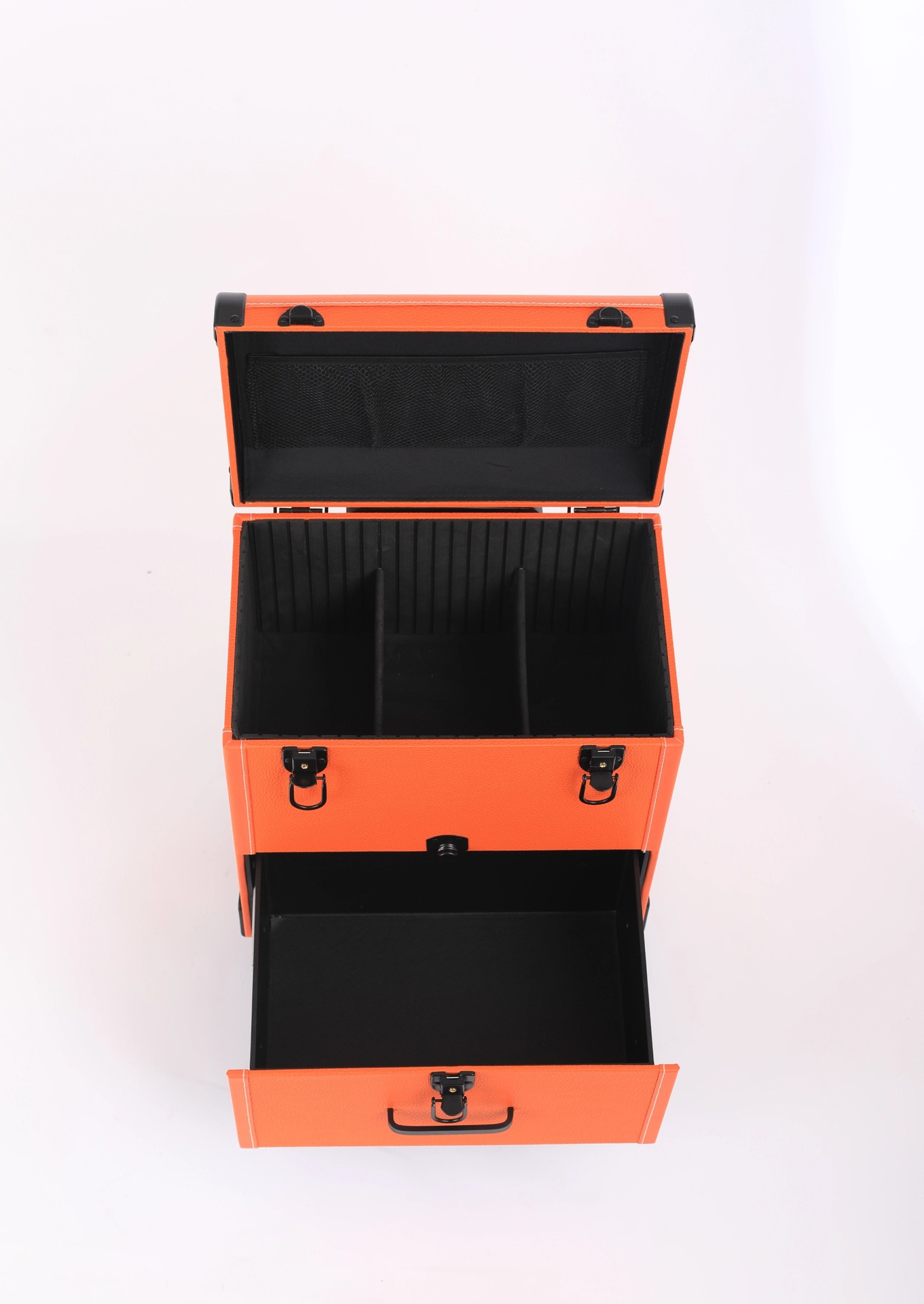 https://fulmo-img-server.com/glamcase/d8b8c5b9-8e22-41d9-87e2-73b16d2a5100.jpg