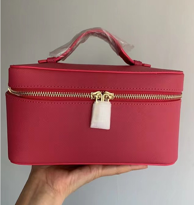 https://fulmo-img-server.com/glamcase/e11fc903-4163-4bad-8aca-f7731cf9cc95.jpg