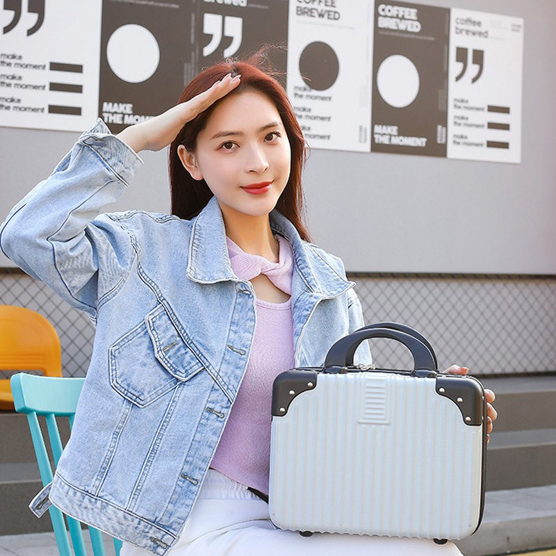 https://fulmo-img-server.com/glamcase/ea922e17-df95-4b6e-911f-bd9e0605fa2d.jpg