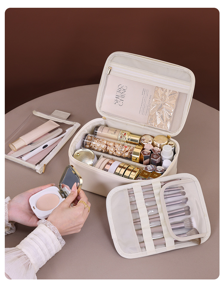 https://fulmo-img-server.com/glamcase/f610f105-0241-45a2-8e1a-9af1af53b5aa.jpg