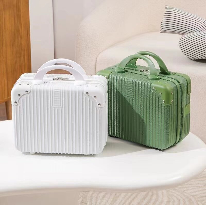 https://fulmo-img-server.com/glamcase/f765ae8d-c89b-48c3-872f-d5dfaae69552.jpg
