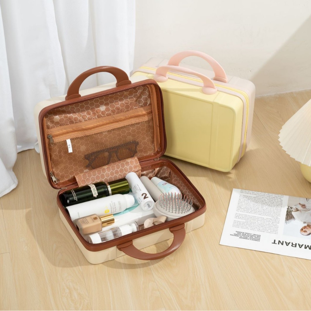 https://fulmo-img-server.com/glamcase/f99febd2-05ab-4945-8f10-f91bfe7b0f64.jpg