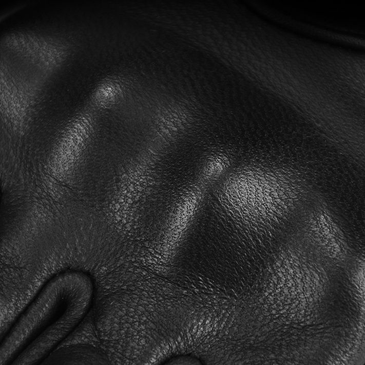 バイク　グローブ 本格牛革製プロテクション機能付きライダーグローブ