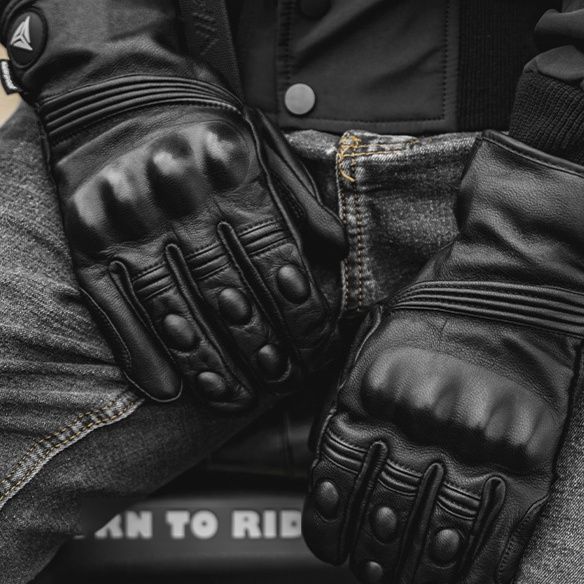 バイクグローブ 本革ハードナックルプロテクター付きライディンググローブ