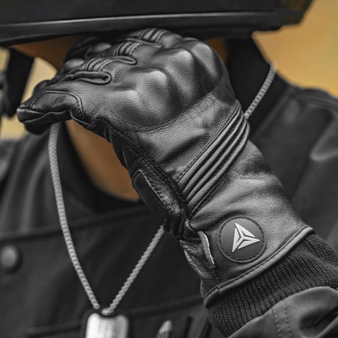 バイクグローブ 本革ハードナックルプロテクター付きライディンググローブ