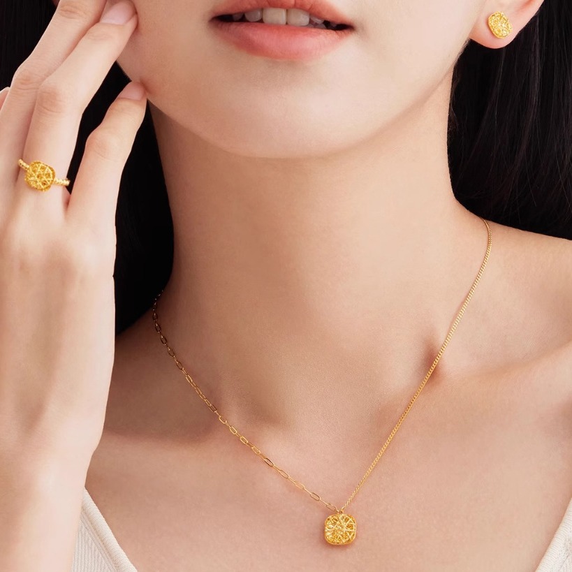 ゴールドネックレス 菱形モチーフ 優美アクセサリーセット