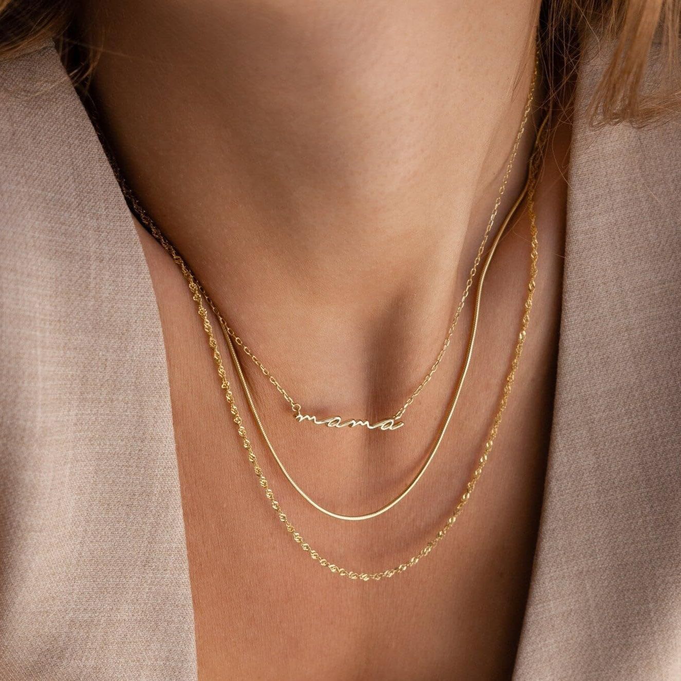 金 ネックレス ママ文字デザイン細身チェーン金ネックレス