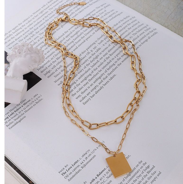 金 ネックレス 二連チェーン スクエアプレート付きネックレス