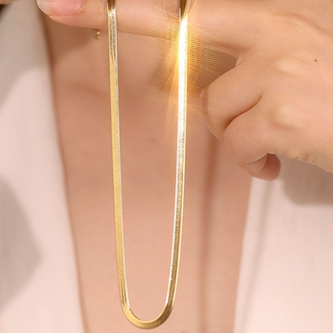金 ネックレス シンプル平打ちチェーンネックレス