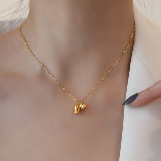 金 ネックレス 二連チャーム付き華奢チェーンネックレス
