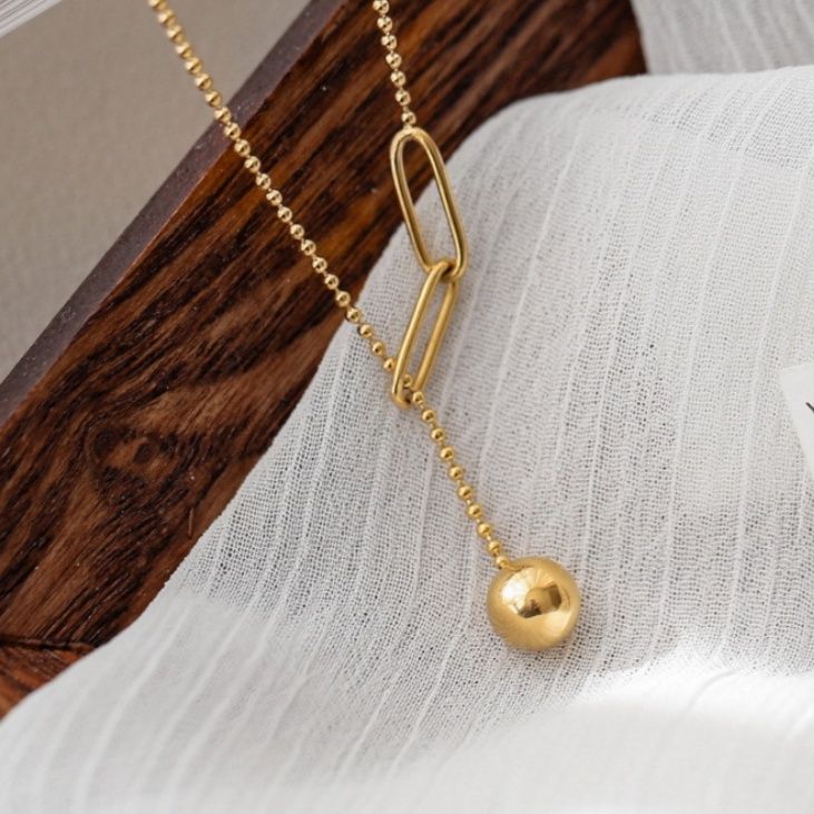 金 ネックレス 華奢な丸玉チャーム付き縦ライン調節可能ネックレス