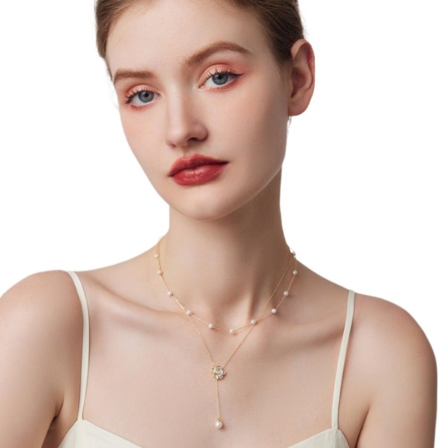 金 ネックレス 花モチーフ真珠付き二連レイヤード垂れ飾りネックレス